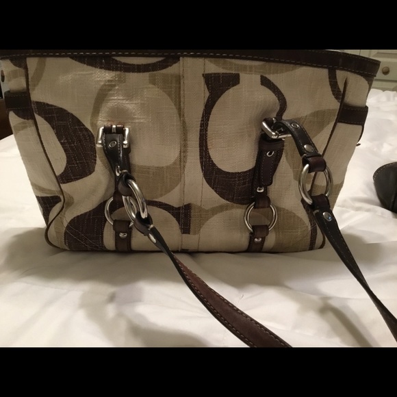Coach Handbags - Coach Shoulder Bag